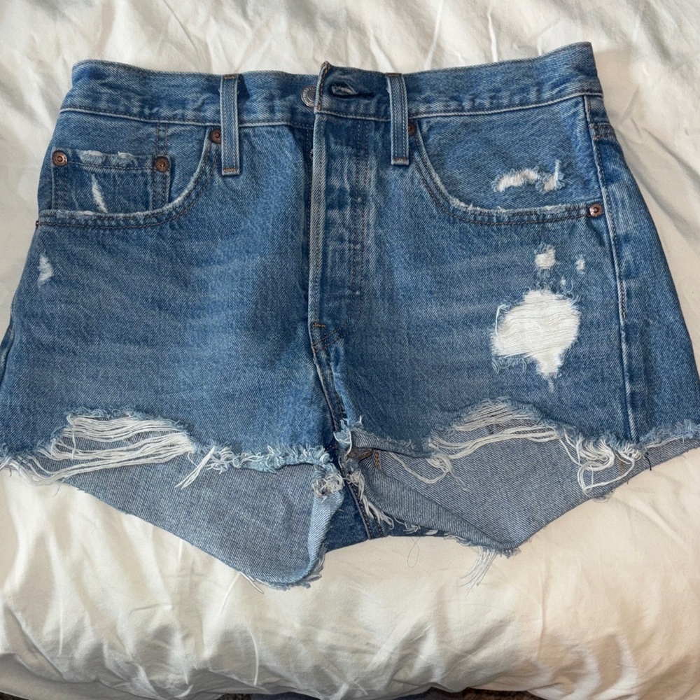 Levi’s 501 Distressed Shorts